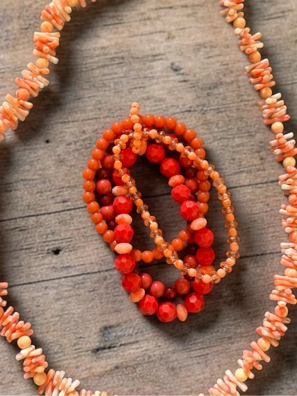 🫶🏻 Fashion Orange Coral Bead Necklace and Bracelets Set